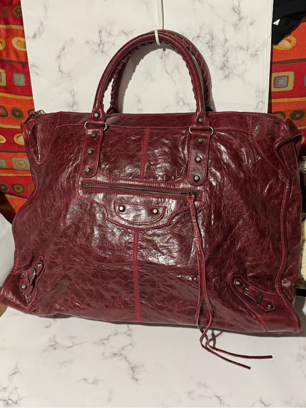 Pristine almost new Balenciaga  chevre 06 GRENAT Leather Weekender AMAZING w/tag